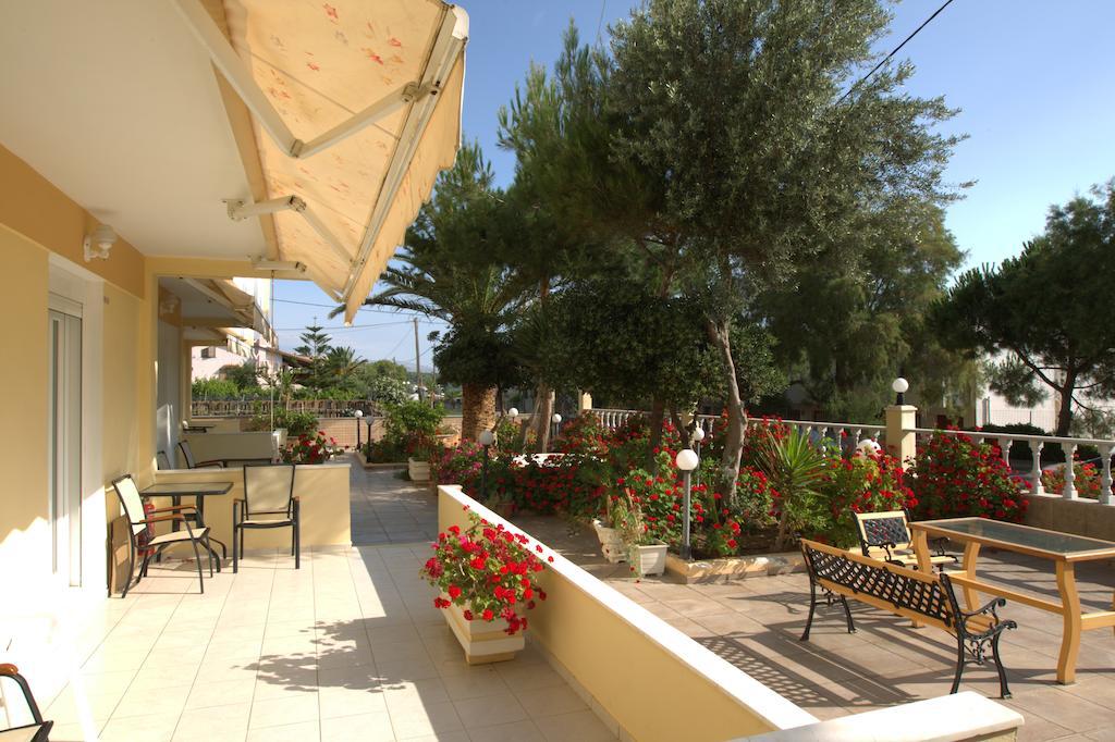 Angela Studios Karfas Exterior photo